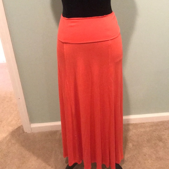 Dresses & Skirts - 2/$10⚡️FLASH SALE ⚡️-- long maxi skirt